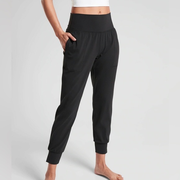 Athleta Pants & Jumpsuits Athleta Salutation Jogger Black Poshmark